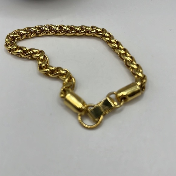 Gold Wheat Bracelet 7” Medium weight stackable fold over clasp closure Mobwife - Picture 7 of 8